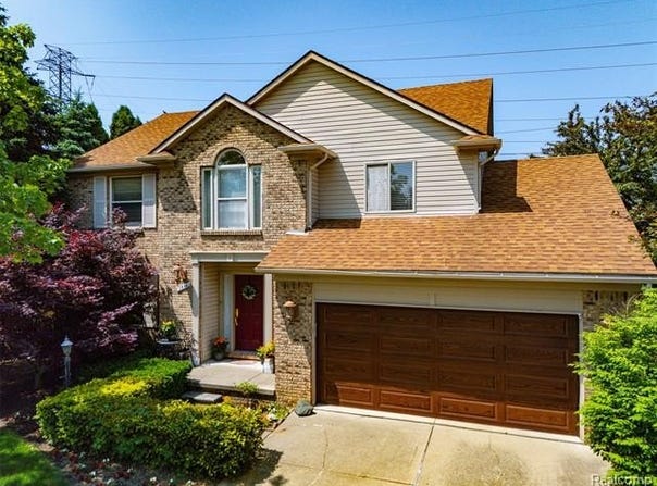 1514 PEMBROKE Drive, Rochester Hills, MI 48307