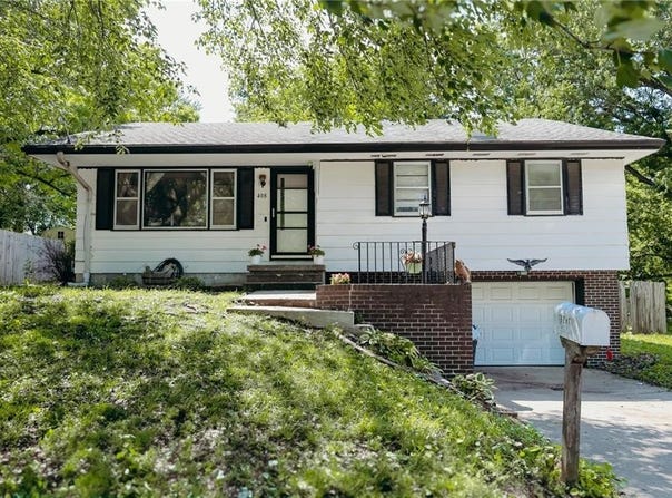 408 Payne Terrace, St Joseph, MO 64506