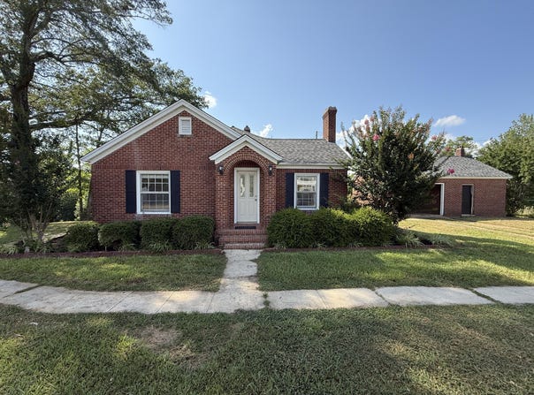 1634 Hwy 30 East, Booneville, MS 38829