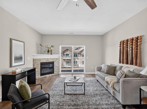 8350 Ep True Parkway, West Des Moines, IA 50266