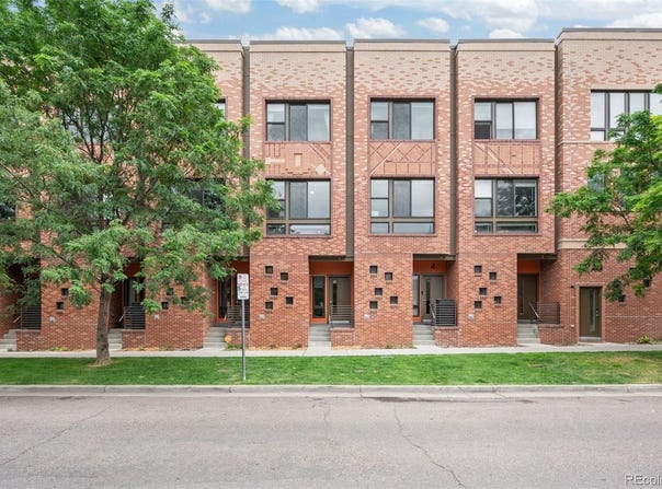 2200 Tremont Place, Denver, CO 80205