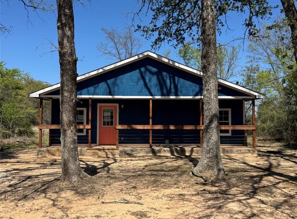 232 E Quanah Road, Mabank, TX 75156