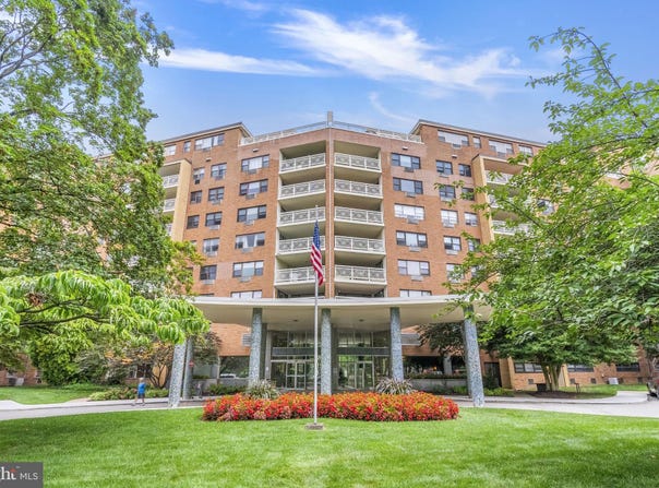 7900 OLD YORK ROAD, ELKINS PARK, PA 19027