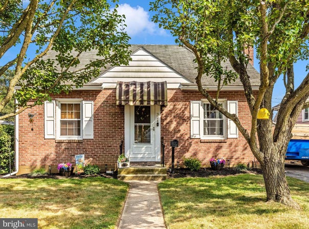 324 AVON ROAD, HAGERSTOWN, MD 21740