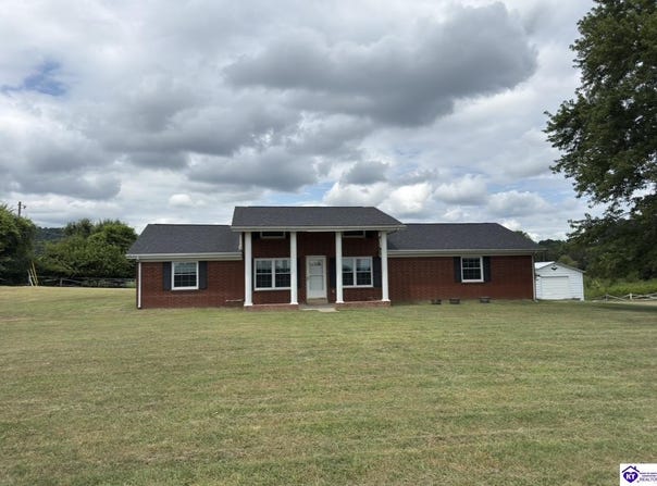 1140 Petersburg Road, Boston, KY 40107