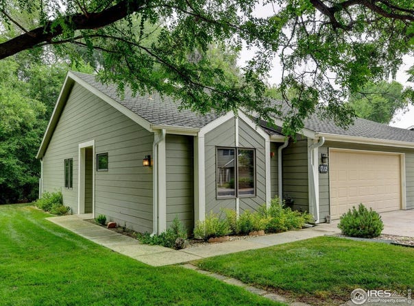 712 Brookhaven Ct, Fort Collins, CO 80525