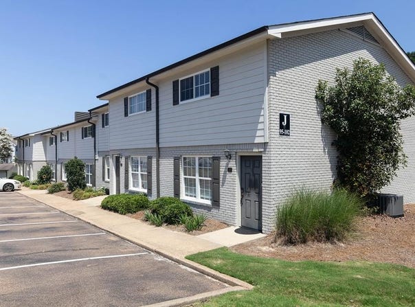 1802 Jackson W. #102, Oxford, MS 38655