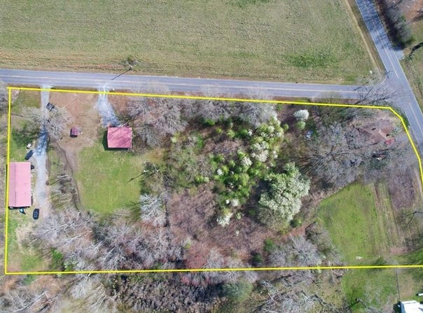 1611 NE Beaverdale Road, DALTON, GA 30721