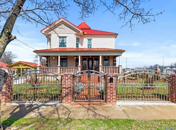 100 W Bryan Street, Athens, AL 35611