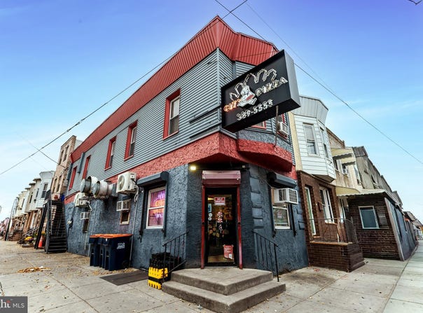 100 SNYDER Avenue, PHILADELPHIA, PA 19148