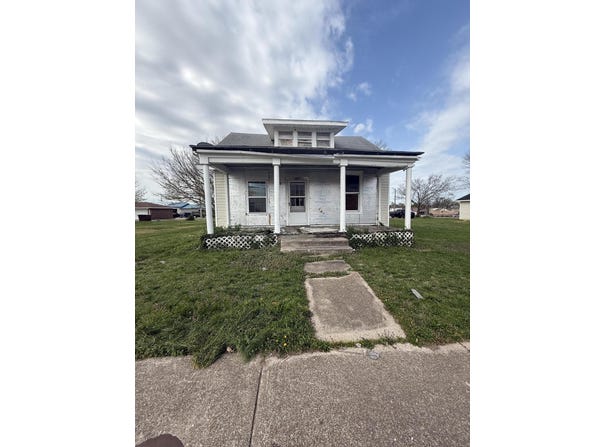 467 N Adams Avenue, Lebanon, MO 65536