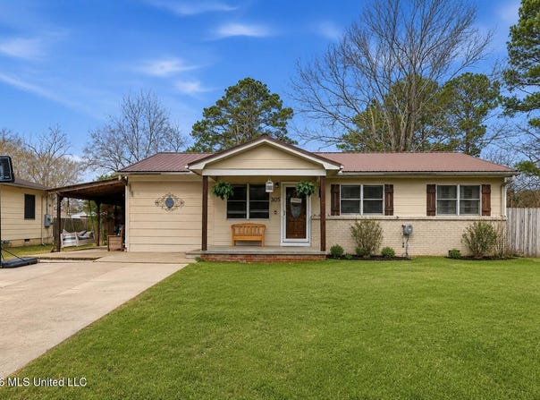 305 Lionel Road, Pearl, MS 39208