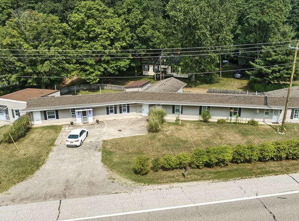 6128 M-63, Coloma, MI 49038