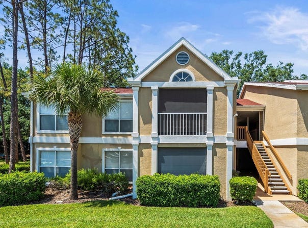9481 HIGHLAND OAK DR DRIVE, TAMPA, FL 33647