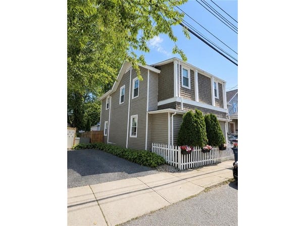 57 Gould Street, Newport, RI 02840
