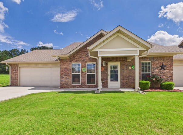 2006 SUPERIOR WAY, Mountain Home, AR 72653