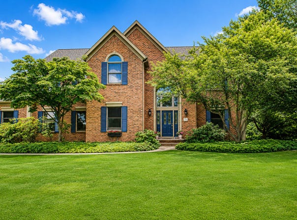 7494 Bridle Path Court SE, Ada, MI 49301
