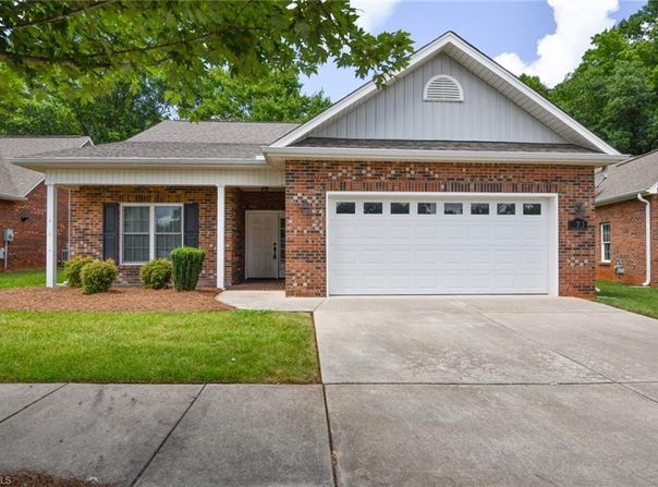 173 Broad Meadow Court, Rural Hall, NC 27045