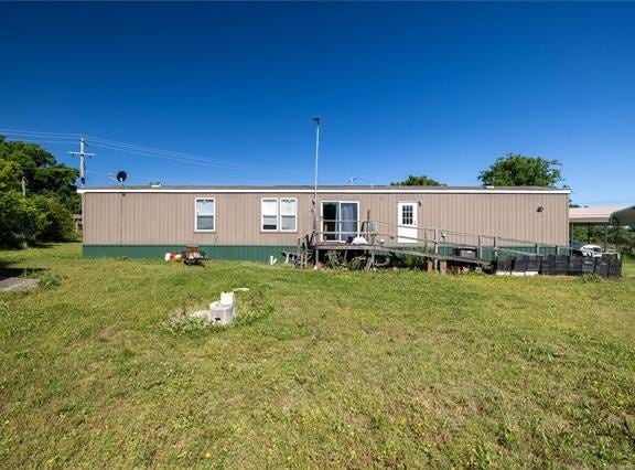 320 E 10th Street, Okemah, OK 74859
