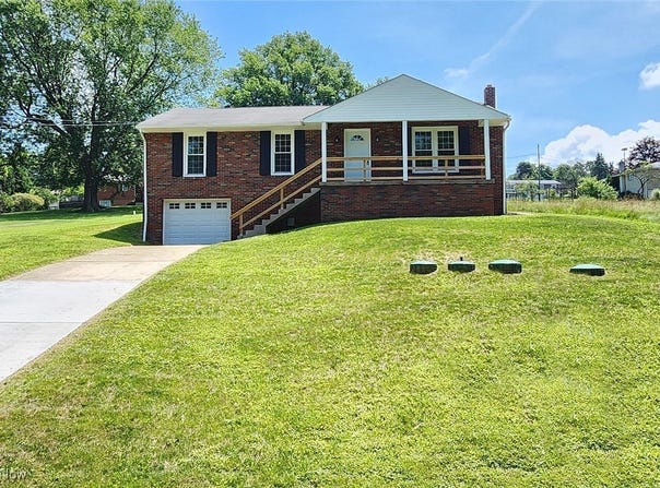 235 Harold Street, Steubenville, OH 43952