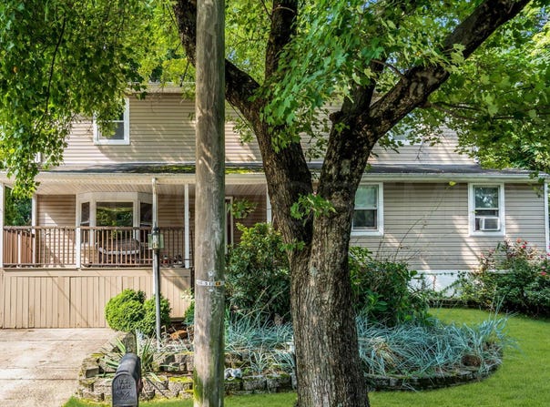 9 Mason Avenue, East Brunswick, NJ 08816