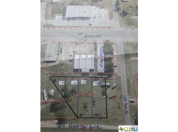 303-309 W Austin Avenue lot: 14, Seadrift, TX 77983