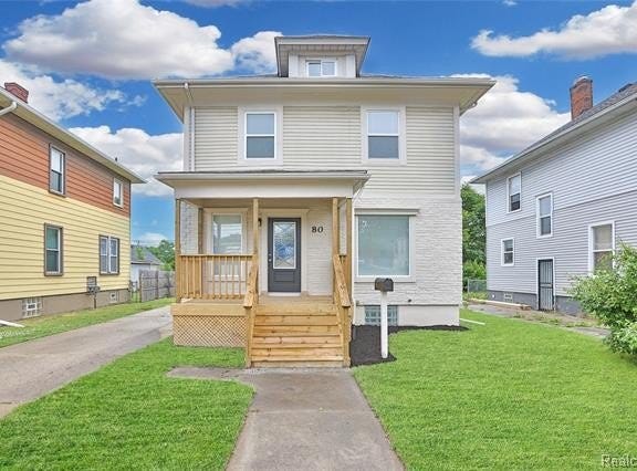 80 Northbound Gratiot Avenue, Shelby Twp, MI 48043