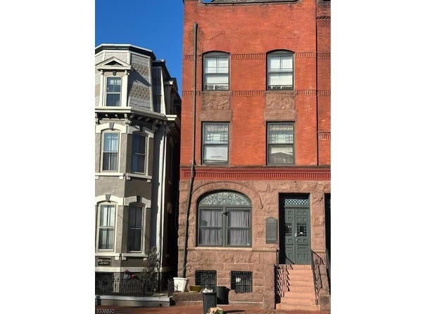 210 W State St, Trenton City, NJ 08608