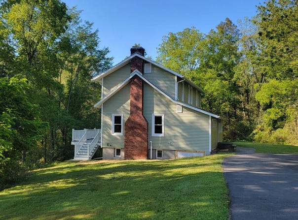 14 Waters PVT Drive, Stone Ridge, NY 12484
