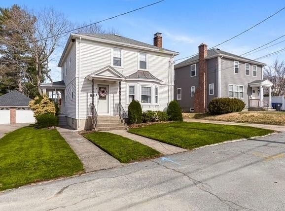 8 Turcone Street, North Providence, RI 02911