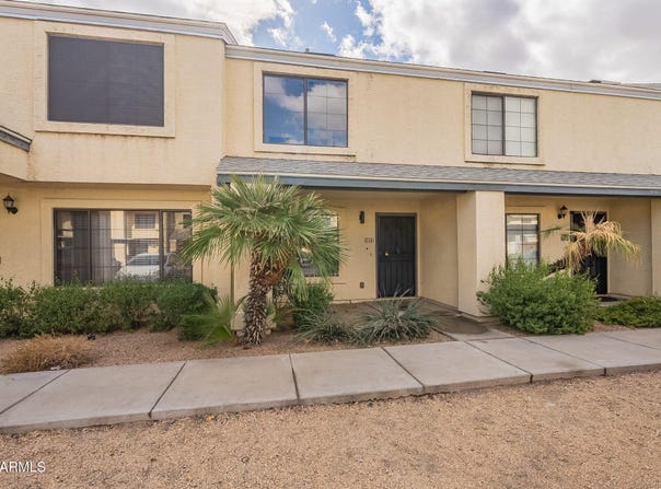 7801 N 44TH Drive, Glendale, AZ 85301