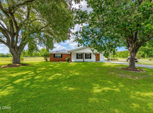 6454 Hartsfield Road, Greenwood, FL 32443