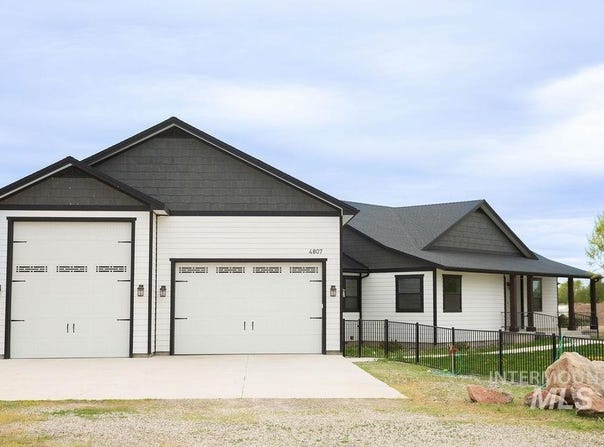 4807 W Little Feather Ln, Eagle, ID 83616
