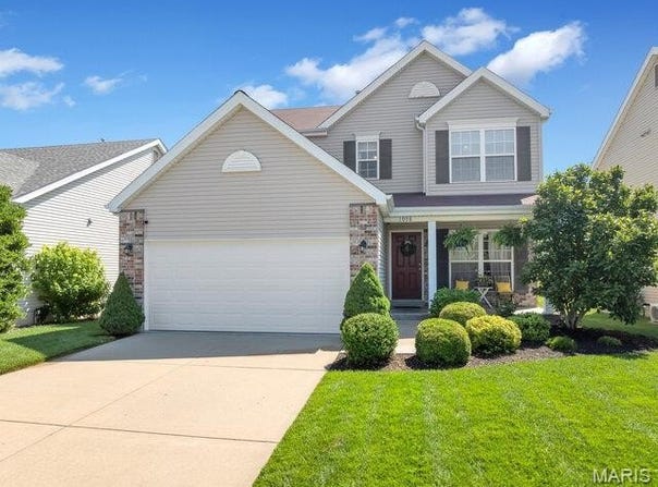 1008 Ashfield Lane, O'Fallon, MO 63366