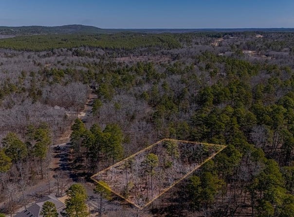 48 Campeon Way, Hot Springs Village, AR 71909
