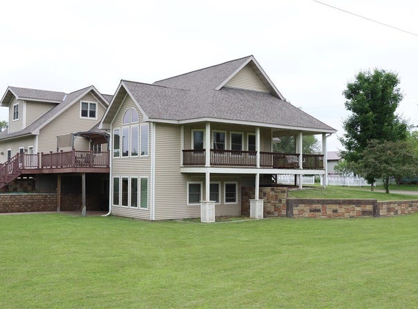 121 Alma Street S, Almena, WI 54805