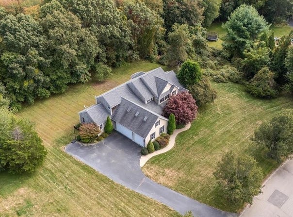 68 Delta Drive, North Kingstown, RI 02874