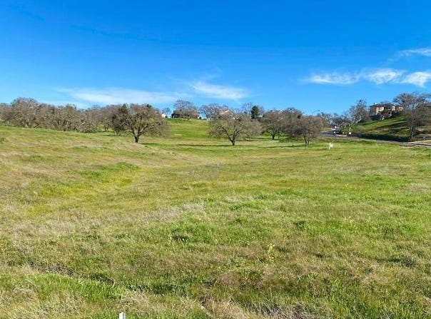 Wallace Lake Dr #107, Wallace, CA 95254