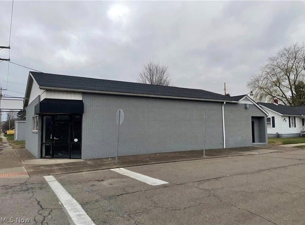 1123 Pine Street, Zanesville, OH 43701