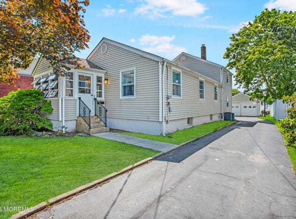 81 Curtis Place, Manasquan, NJ 08736