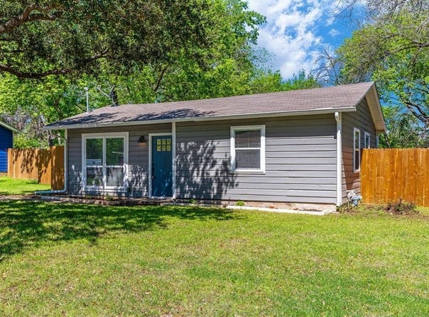 1809 Tyler Street, Denton, TX 76209