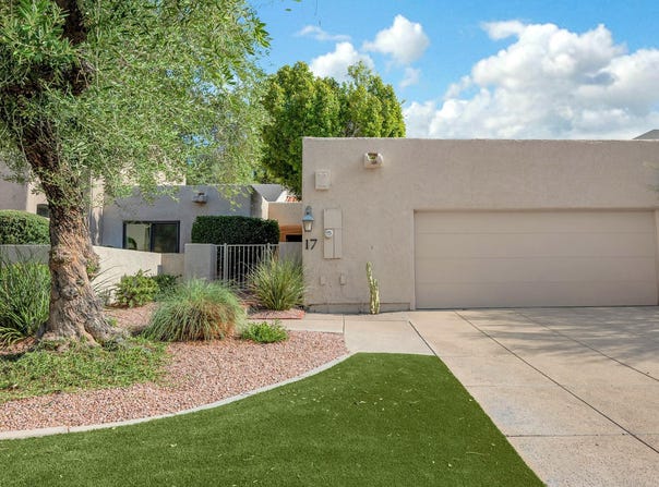 2626 E ARIZONA BILTMORE Circle, Phoenix, AZ 85016