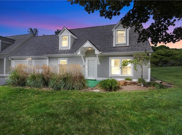 103 Sandro, Indiana, PA 15701