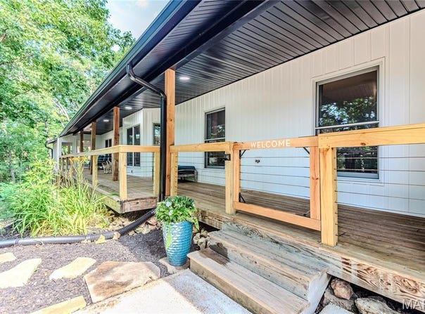416 Henrys Trace, Pacific, MO 63069