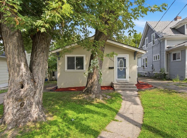 1037 Gould Avenue NE, Columbia Heights, MN 55421