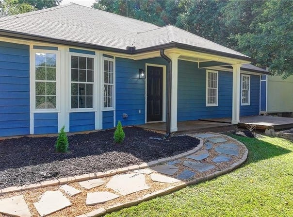 3208 Navajo Circle, Gainesville, GA 30501
