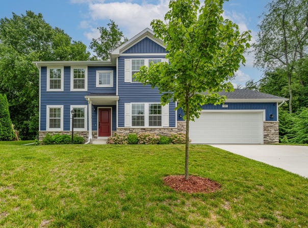 305 Hill Top Court, New Carlisle, IN 46552