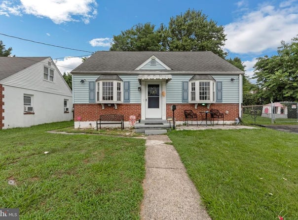 2307 HENLOPEN AVE, WILMINGTON, DE 19804