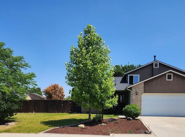 82 N Wedgwood Drive, Nampa, ID 83651