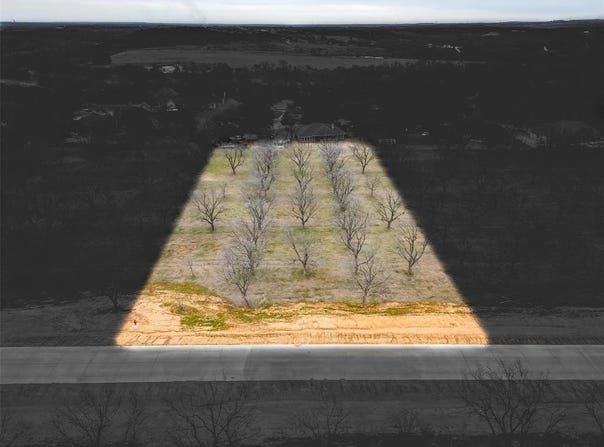 1112 E Landings N, Granbury, TX 76049